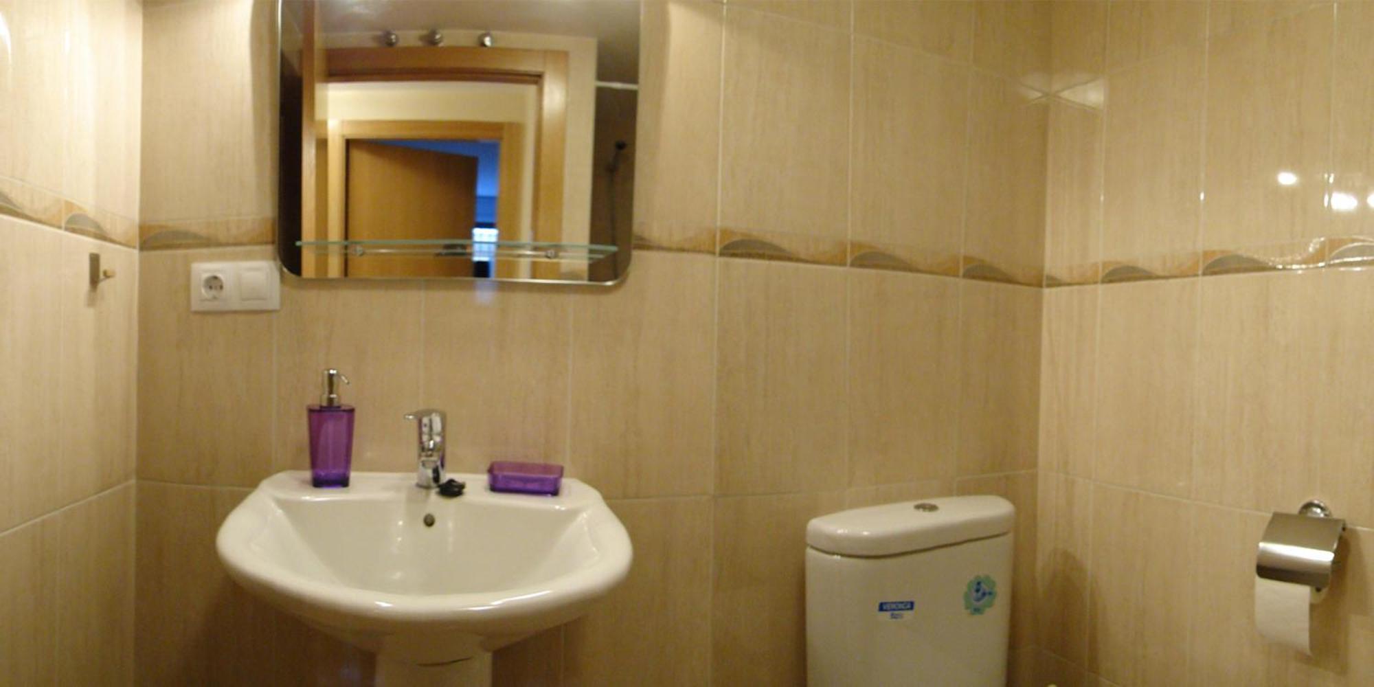 Apartamentos Enériz Habitación foto
